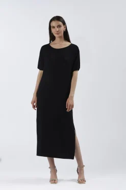 abito lungo con placchette alle spalle nero