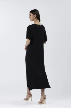 abito lungo con placchette alle spalle nero