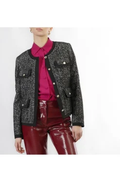 cappotto corto paricollo spigato bianco e nero