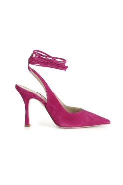 dècollète in pelle scamosciata e lacci fuxia