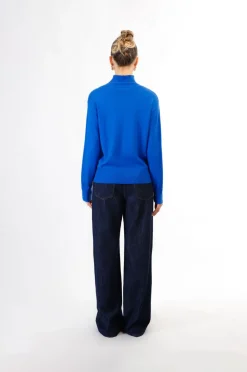 maglia basica collo alto cobalto