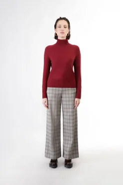 maglia con colletto alto vinaccia