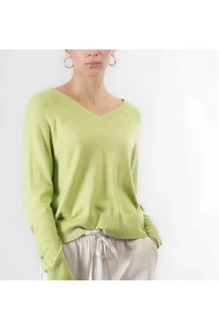 maglia con scollatura a v pistacchio