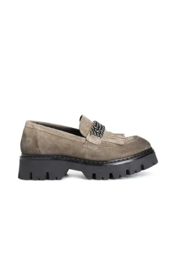 mocassino da donna con frangia e accessorio in pelle scamosciata noce