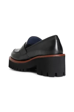 mocassino da donna in pelle con suola nera e guardolo colorato nero/rosso