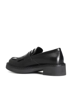 mocassino da donna in pelle con frangia nero