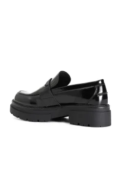 mocassino in similpelle con riporto strass nero