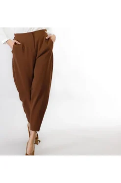 pantaloni dritti in tessuto bistretch tabacco