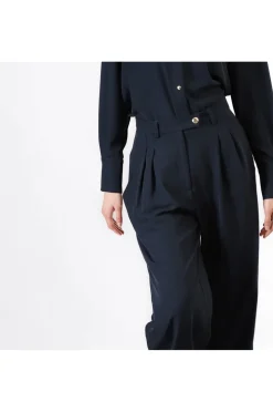 pantaloni gamba larga con pinces navy