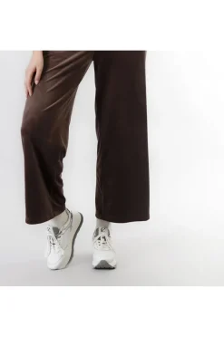 pantaloni modello palazzo in ciniglia fondente
