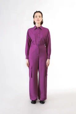 pantaloni wide con tasconi fuxia