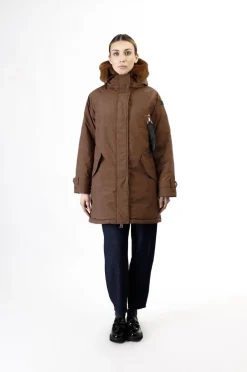 parca con cappuccio foderato in ecopelliccia gianduia