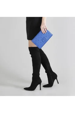 pochette con decorazioni a rilievo blu