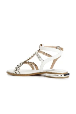 sandali con borchie sfaccettate bianco