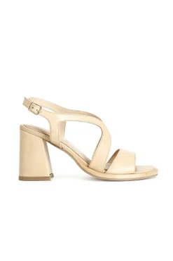 sandali in pelle con fascia e incrocio beige