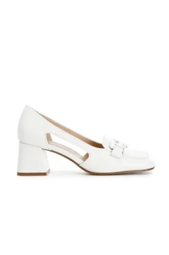 scarpe in nappa con morsetto bianco