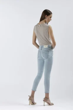 top corto smanicato in jersey con lurex light gold