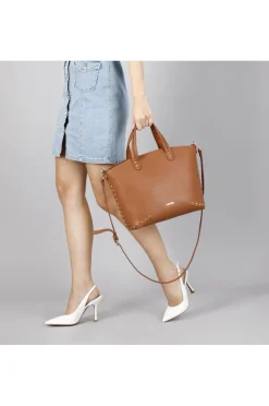 tote con applicazioni di rivetti cuoio