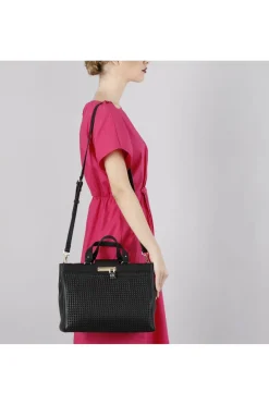 tote con infilatura e accessorio lucchetto nero