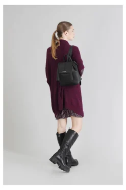 zaino con trecce e nappe nero